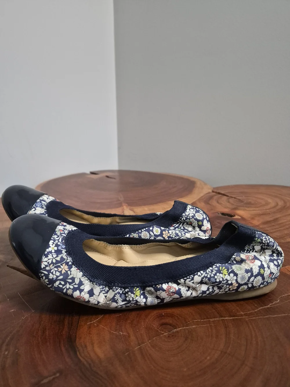 J. Crew Mila Liberty Art Fabrics Navy Floral Patent-Toe Ballet Flat - 8.5